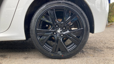 Peugeot 208 1.2 PureTech 100 Allure 5dr Petrol Hatchback